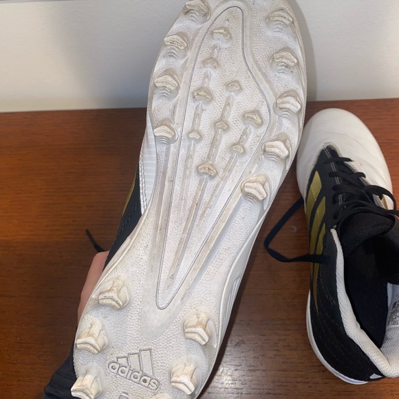 Adidas Cleats - Picture 3 of 9